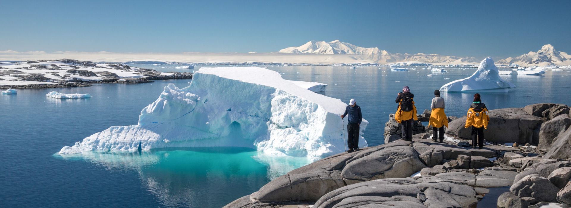 Remote Weddell Sea Explorer – incl. helicopters